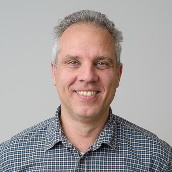 Prof. Dr.-Ing. Peter Stütz Prof. Dr.-Ing. Peter Stütz